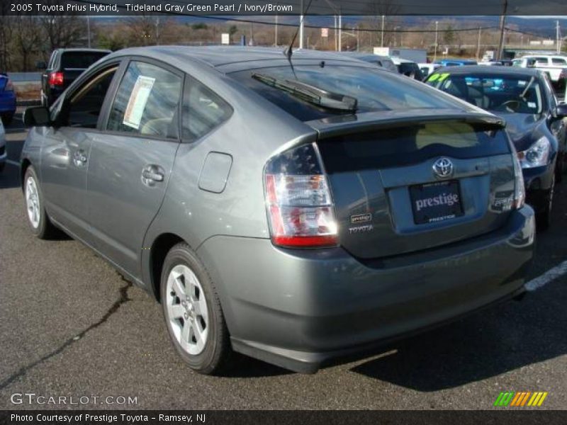 Tideland Gray Green Pearl / Ivory/Brown 2005 Toyota Prius Hybrid