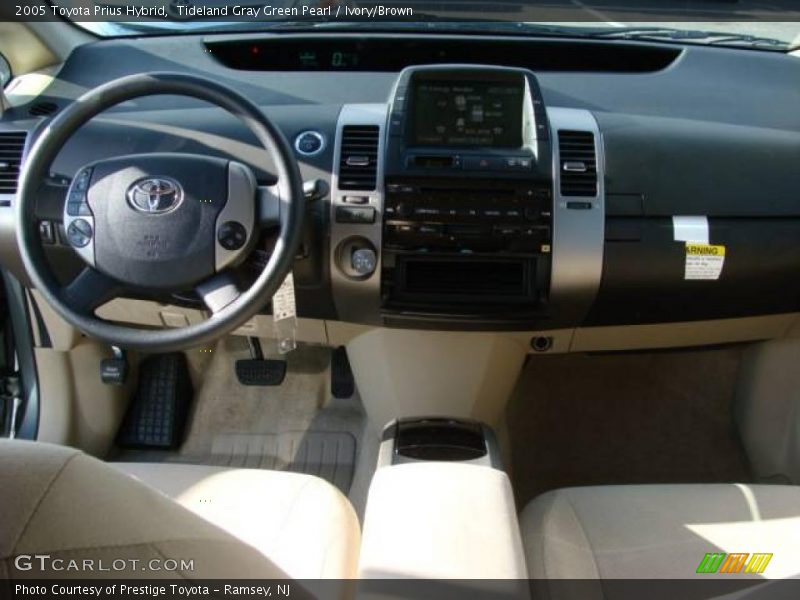 Tideland Gray Green Pearl / Ivory/Brown 2005 Toyota Prius Hybrid