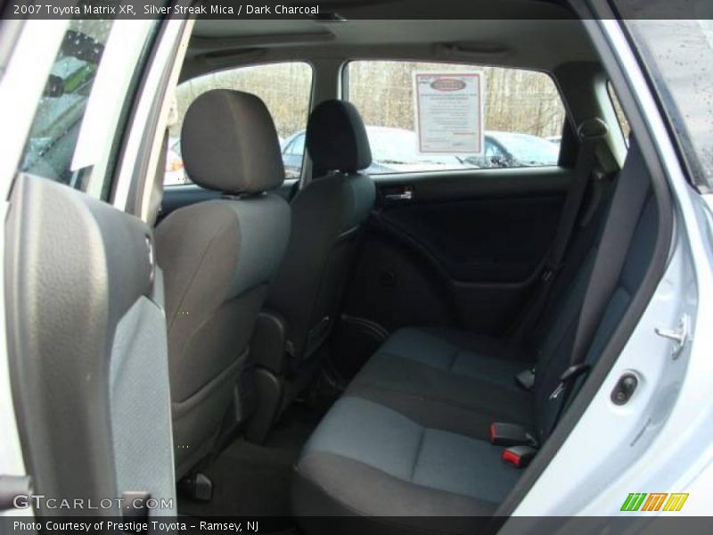 Silver Streak Mica / Dark Charcoal 2007 Toyota Matrix XR