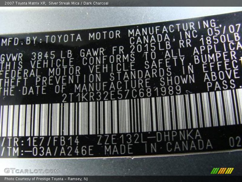 Silver Streak Mica / Dark Charcoal 2007 Toyota Matrix XR