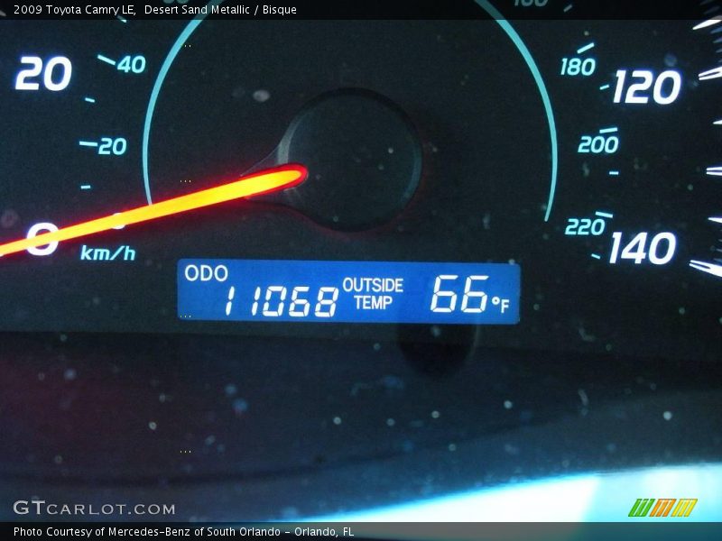 Desert Sand Metallic / Bisque 2009 Toyota Camry LE
