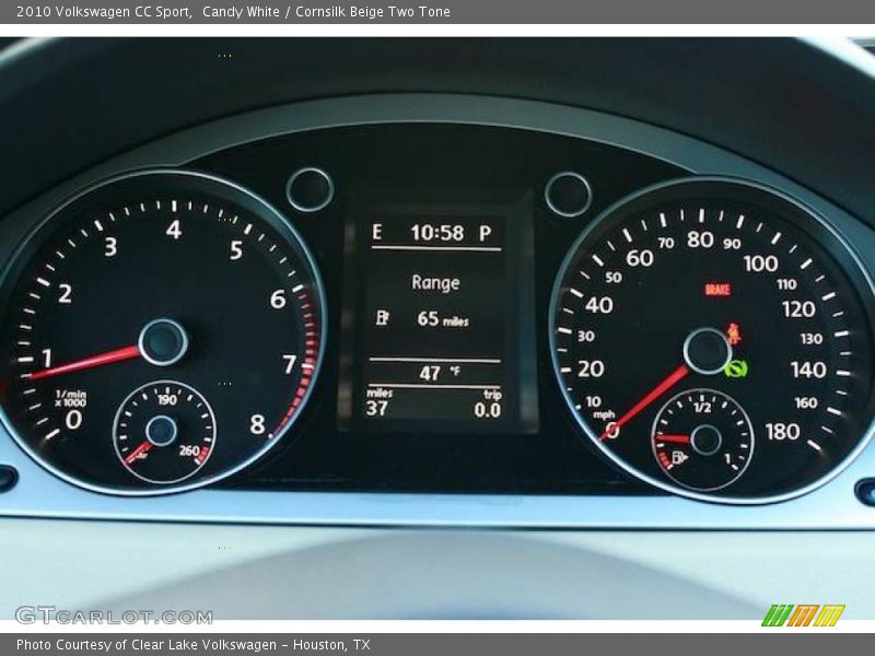 Candy White / Cornsilk Beige Two Tone 2010 Volkswagen CC Sport
