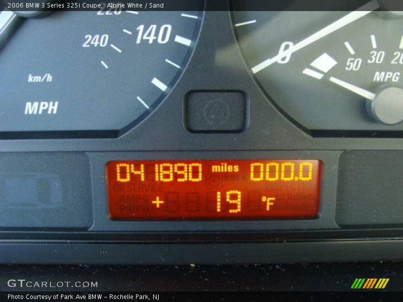 Alpine White / Sand 2006 BMW 3 Series 325i Coupe