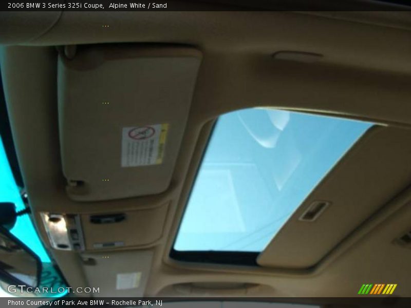 Alpine White / Sand 2006 BMW 3 Series 325i Coupe
