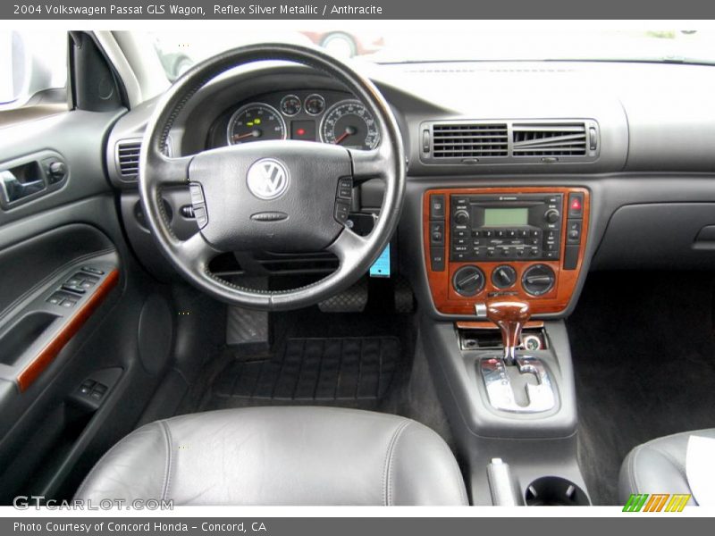 Reflex Silver Metallic / Anthracite 2004 Volkswagen Passat GLS Wagon