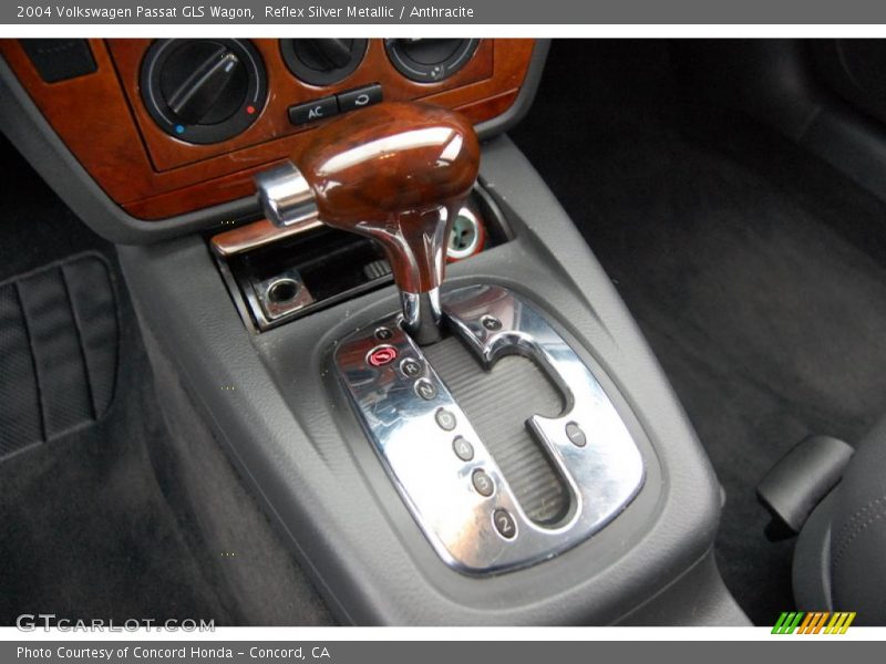 Reflex Silver Metallic / Anthracite 2004 Volkswagen Passat GLS Wagon