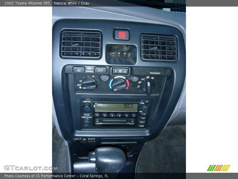 Natural White / Gray 2002 Toyota 4Runner SR5