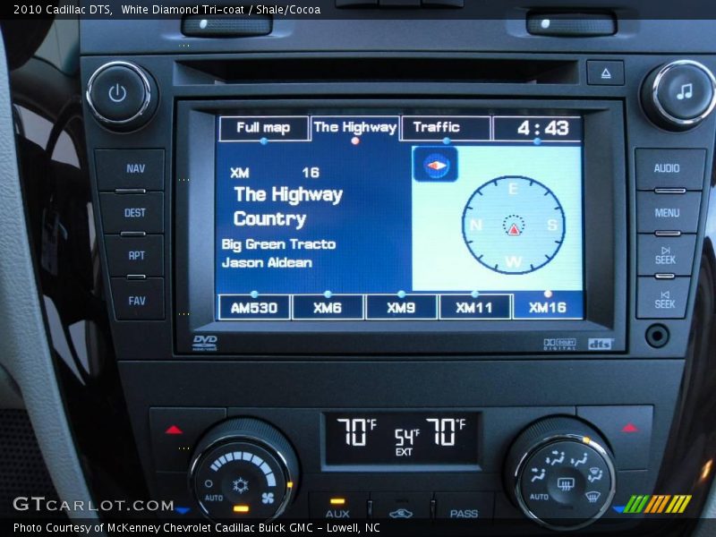 White Diamond Tri-coat / Shale/Cocoa 2010 Cadillac DTS