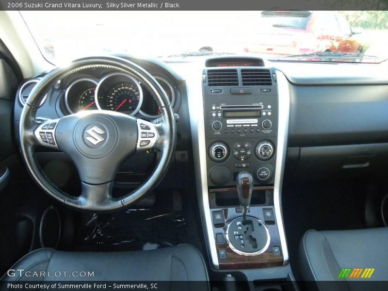 Silky Silver Metallic / Black 2006 Suzuki Grand Vitara Luxury