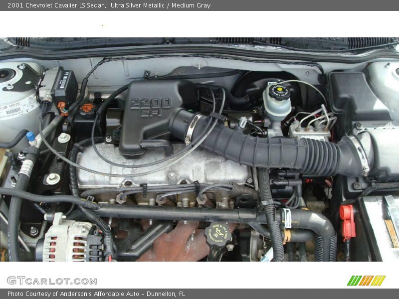 Ultra Silver Metallic / Medium Gray 2001 Chevrolet Cavalier LS Sedan