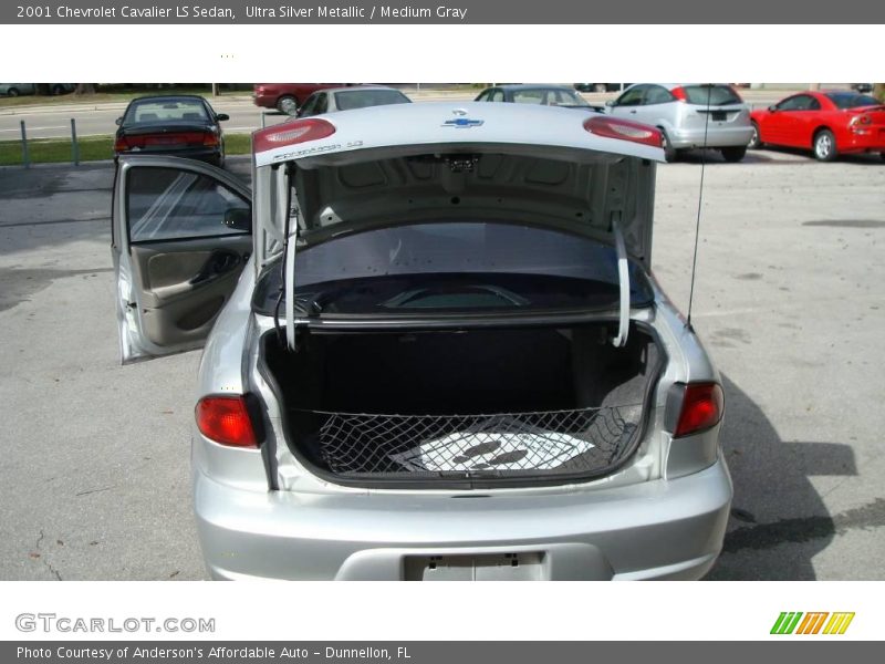 Ultra Silver Metallic / Medium Gray 2001 Chevrolet Cavalier LS Sedan