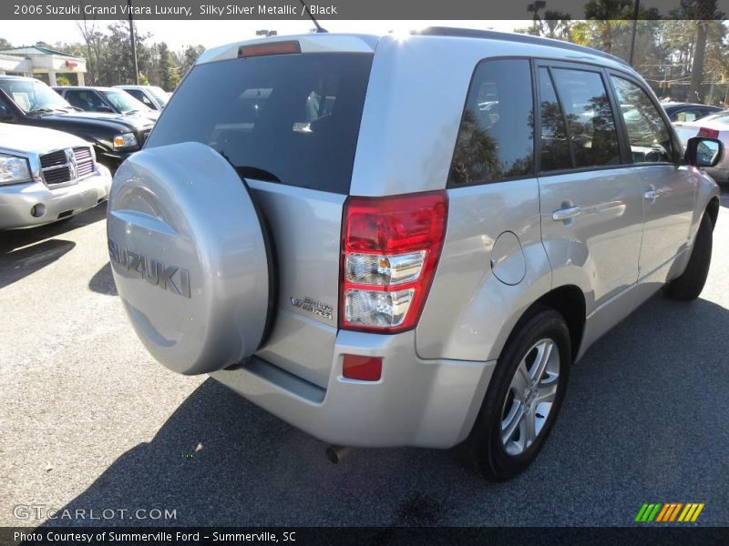 Silky Silver Metallic / Black 2006 Suzuki Grand Vitara Luxury
