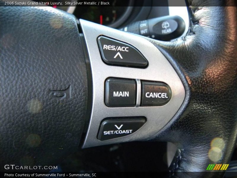 Silky Silver Metallic / Black 2006 Suzuki Grand Vitara Luxury
