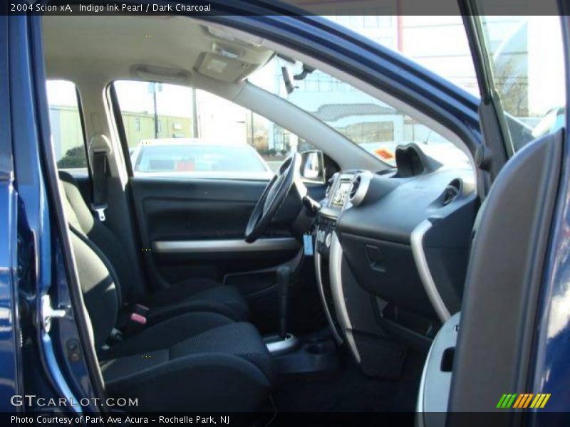Indigo Ink Pearl / Dark Charcoal 2004 Scion xA