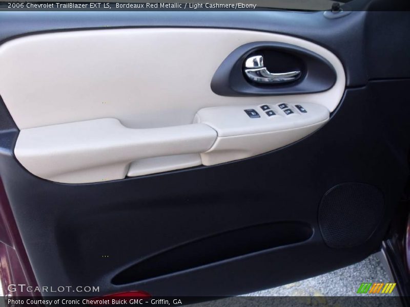 Bordeaux Red Metallic / Light Cashmere/Ebony 2006 Chevrolet TrailBlazer EXT LS