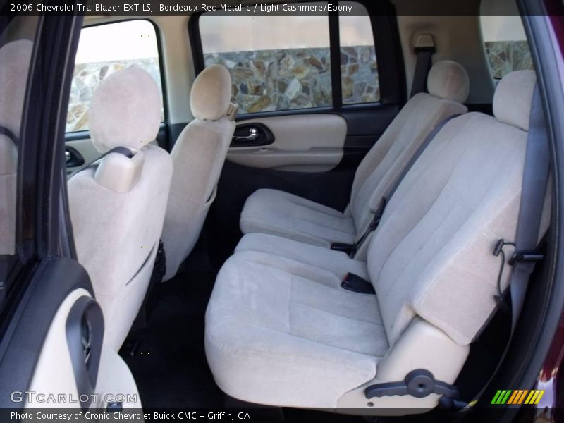Bordeaux Red Metallic / Light Cashmere/Ebony 2006 Chevrolet TrailBlazer EXT LS