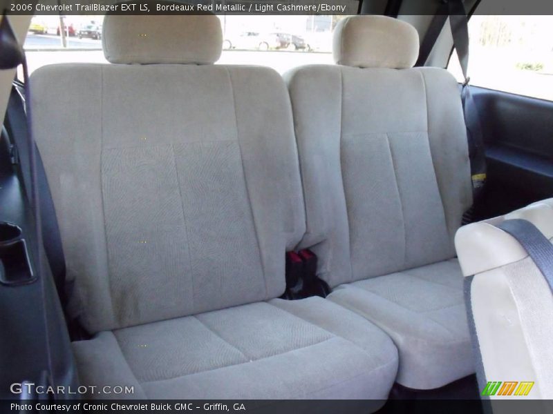 Bordeaux Red Metallic / Light Cashmere/Ebony 2006 Chevrolet TrailBlazer EXT LS