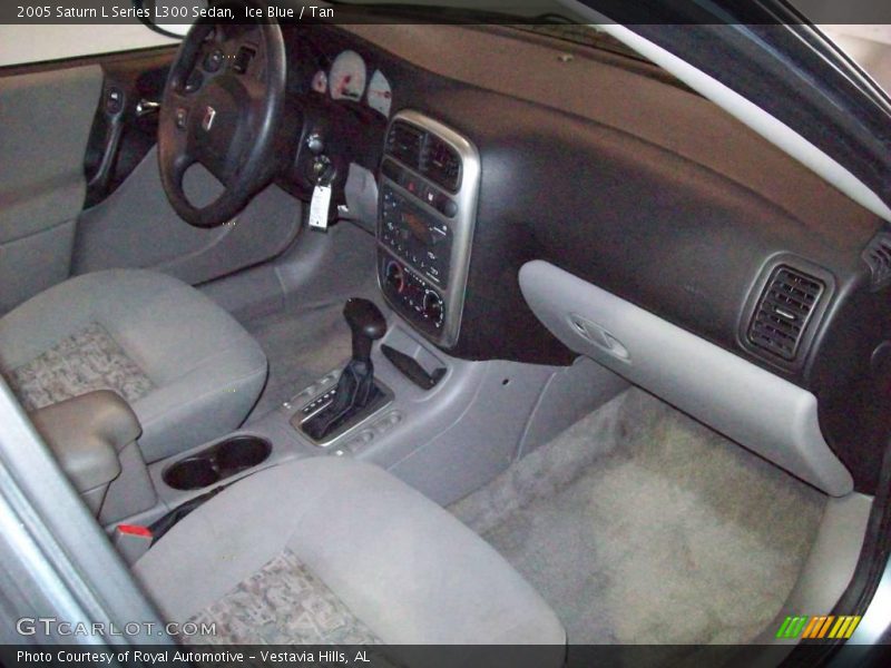 Ice Blue / Tan 2005 Saturn L Series L300 Sedan