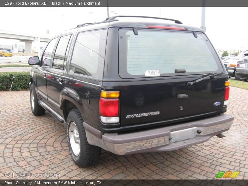 Black / Medium Parchment 1997 Ford Explorer XLT