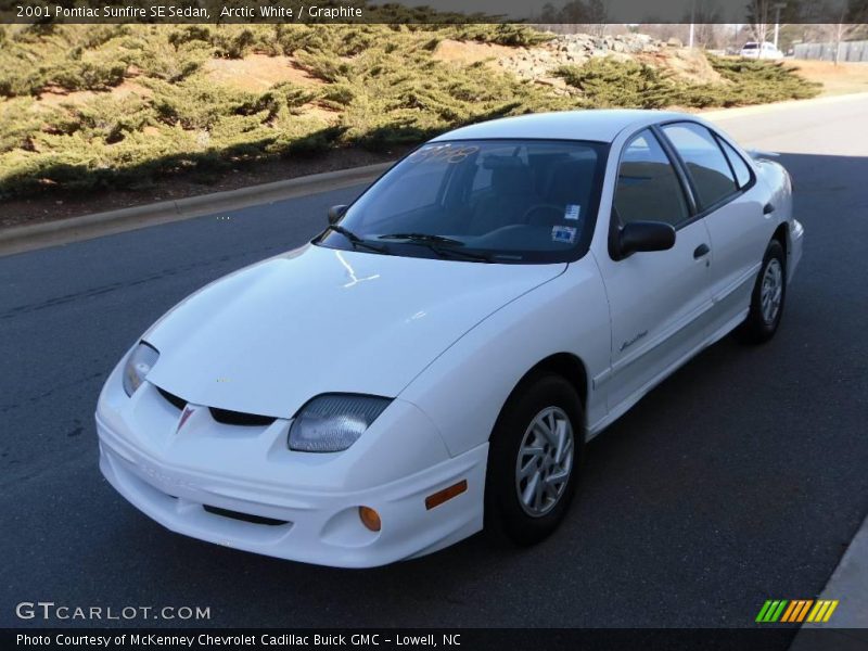 Arctic White / Graphite 2001 Pontiac Sunfire SE Sedan