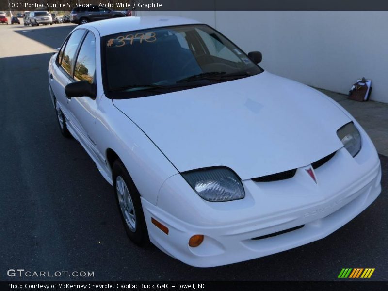 Arctic White / Graphite 2001 Pontiac Sunfire SE Sedan