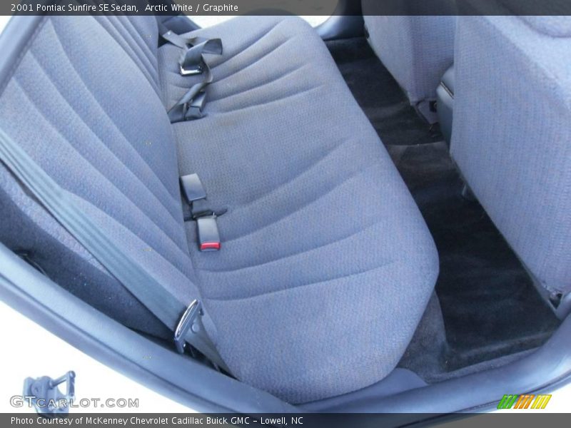Arctic White / Graphite 2001 Pontiac Sunfire SE Sedan