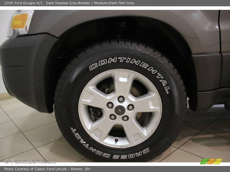 Dark Shadow Grey Metallic / Medium/Dark Flint Grey 2005 Ford Escape XLT