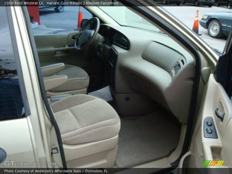 Harvest Gold Metallic / Medium Parchment 2000 Ford Windstar LX