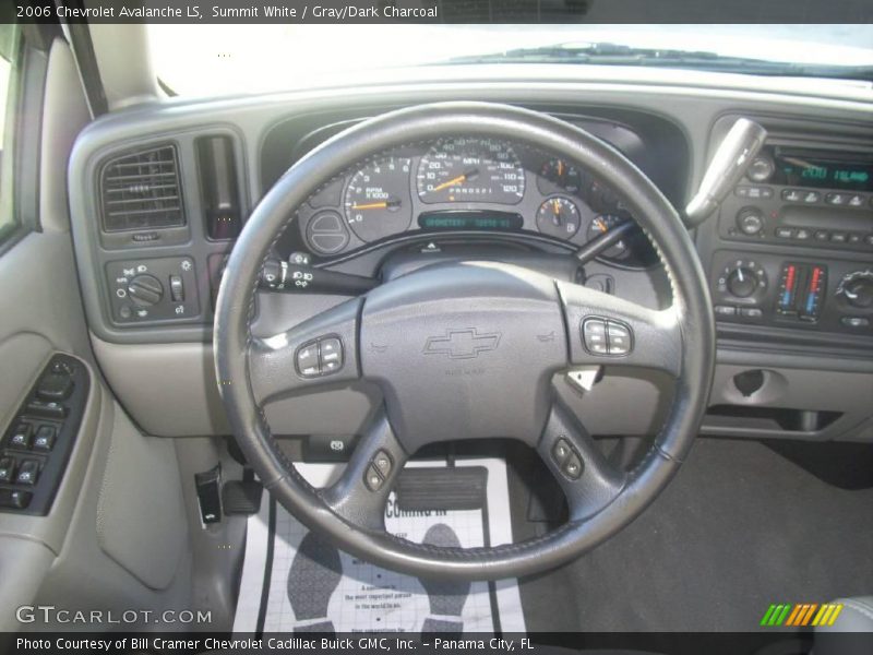 Summit White / Gray/Dark Charcoal 2006 Chevrolet Avalanche LS