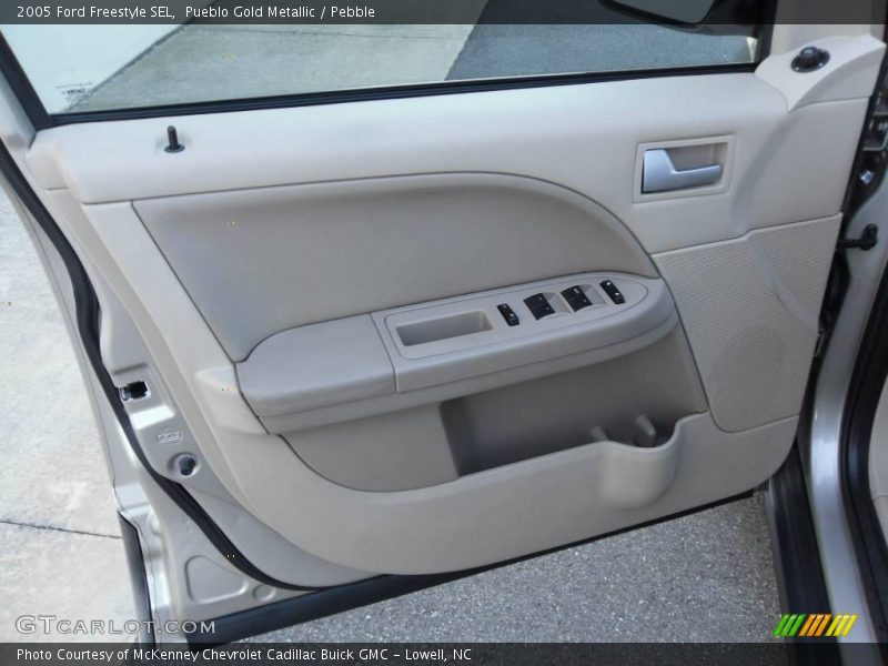 Pueblo Gold Metallic / Pebble 2005 Ford Freestyle SEL