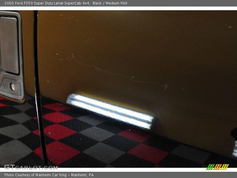 Black / Medium Flint 2003 Ford F350 Super Duty Lariat SuperCab 4x4