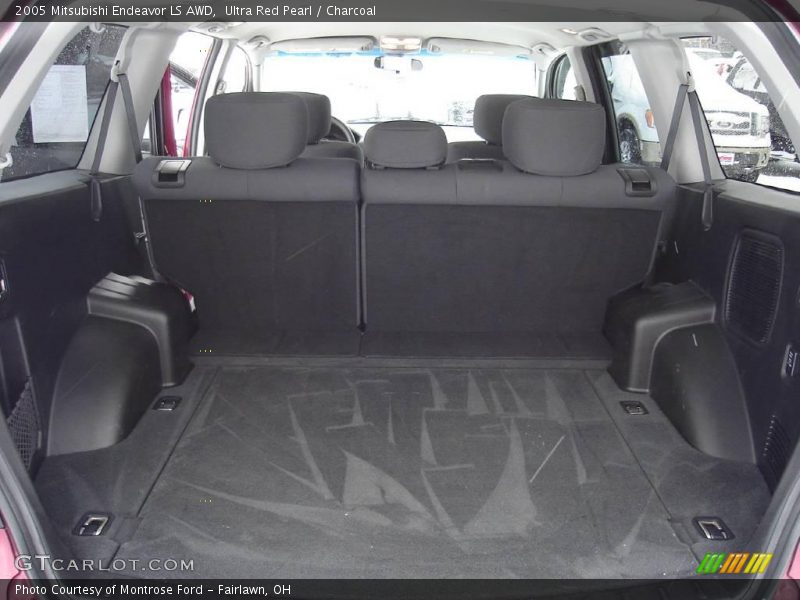 Ultra Red Pearl / Charcoal 2005 Mitsubishi Endeavor LS AWD