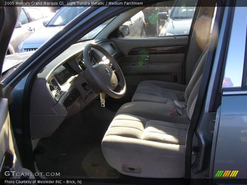 Light Tundra Metallic / Medium Parchment 2005 Mercury Grand Marquis GS