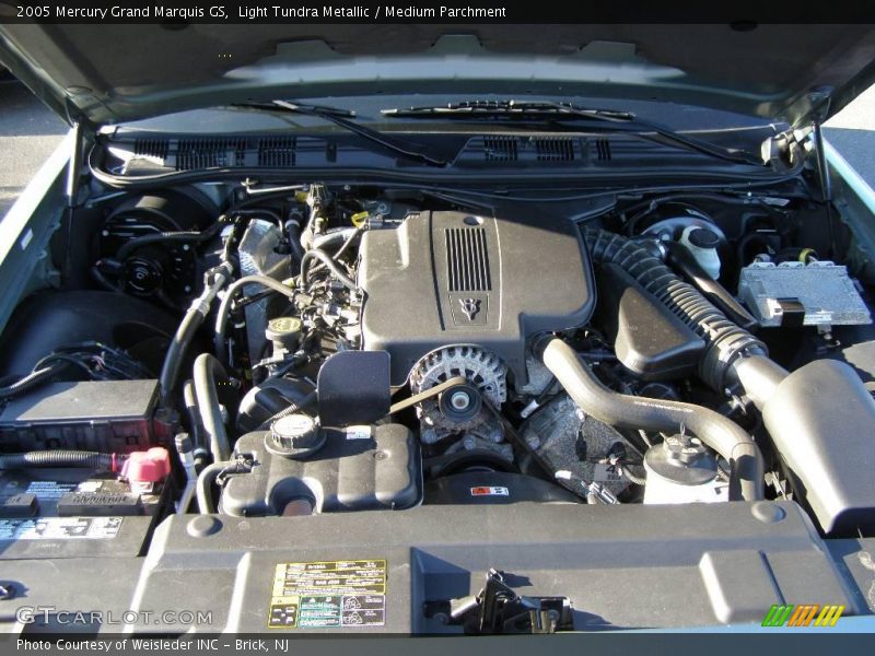 Light Tundra Metallic / Medium Parchment 2005 Mercury Grand Marquis GS