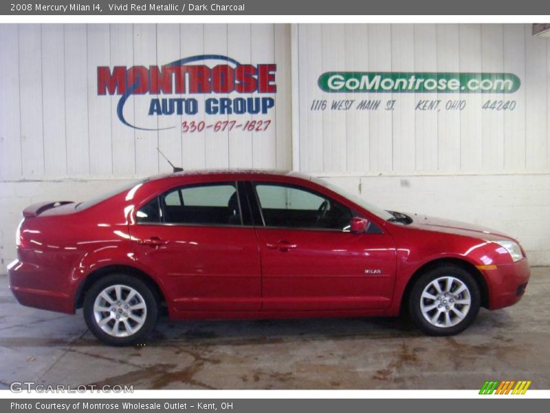 Vivid Red Metallic / Dark Charcoal 2008 Mercury Milan I4