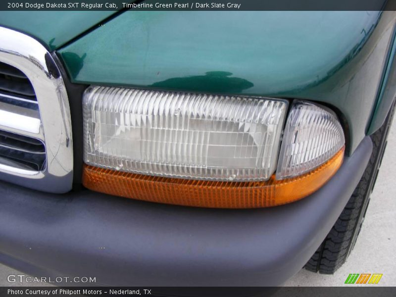 Timberline Green Pearl / Dark Slate Gray 2004 Dodge Dakota SXT Regular Cab