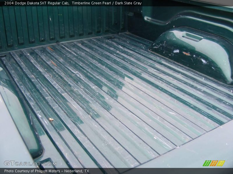 Timberline Green Pearl / Dark Slate Gray 2004 Dodge Dakota SXT Regular Cab