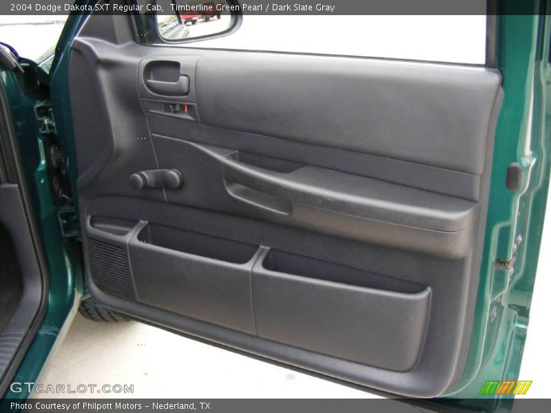Timberline Green Pearl / Dark Slate Gray 2004 Dodge Dakota SXT Regular Cab