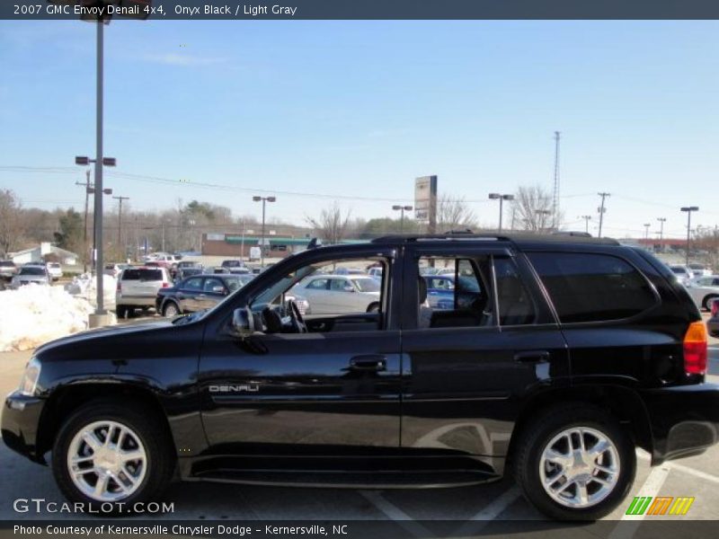 Onyx Black / Light Gray 2007 GMC Envoy Denali 4x4