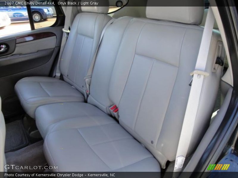 Onyx Black / Light Gray 2007 GMC Envoy Denali 4x4