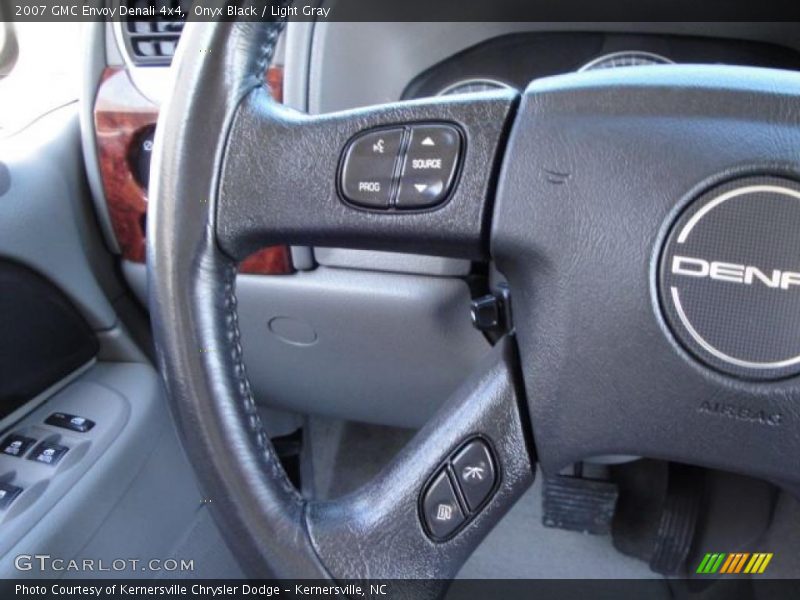 Onyx Black / Light Gray 2007 GMC Envoy Denali 4x4