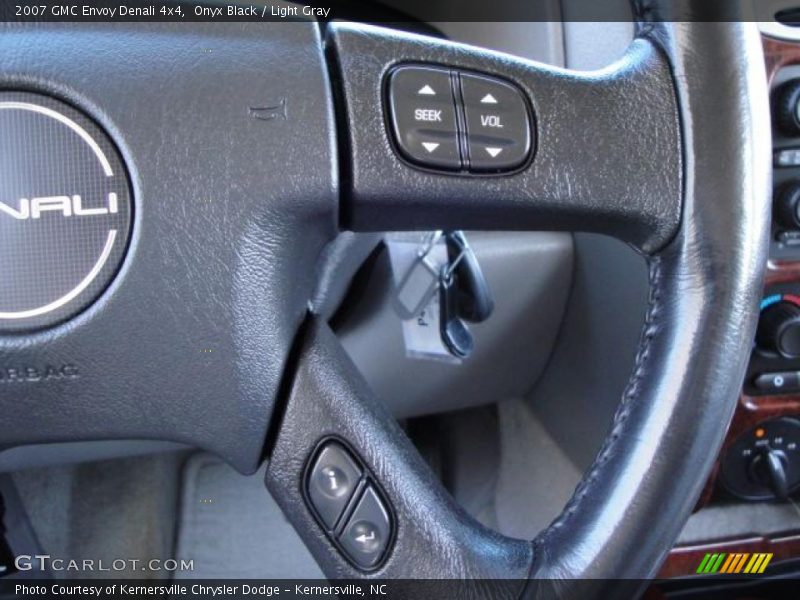 Onyx Black / Light Gray 2007 GMC Envoy Denali 4x4