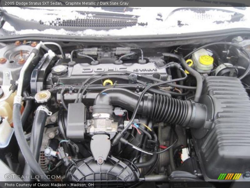 Graphite Metallic / Dark Slate Gray 2005 Dodge Stratus SXT Sedan