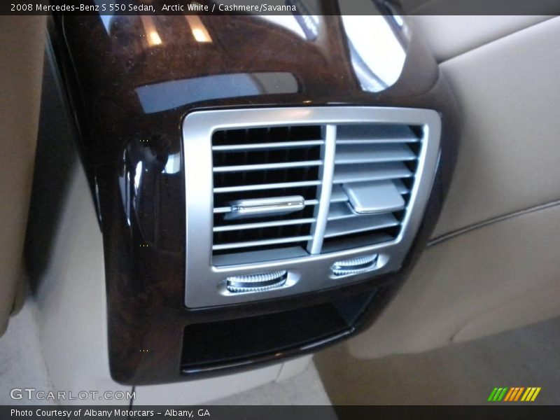 Arctic White / Cashmere/Savanna 2008 Mercedes-Benz S 550 Sedan