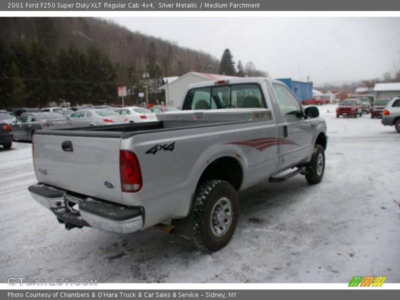 Silver Metallic / Medium Parchment 2001 Ford F250 Super Duty XLT Regular Cab 4x4
