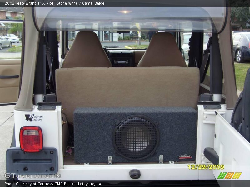 Stone White / Camel Beige 2002 Jeep Wrangler X 4x4