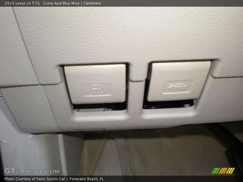 Costa Azul Blue Mica / Cashmere 2010 Lexus LX 570