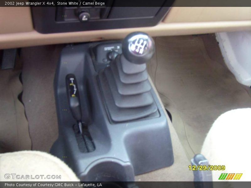 Stone White / Camel Beige 2002 Jeep Wrangler X 4x4