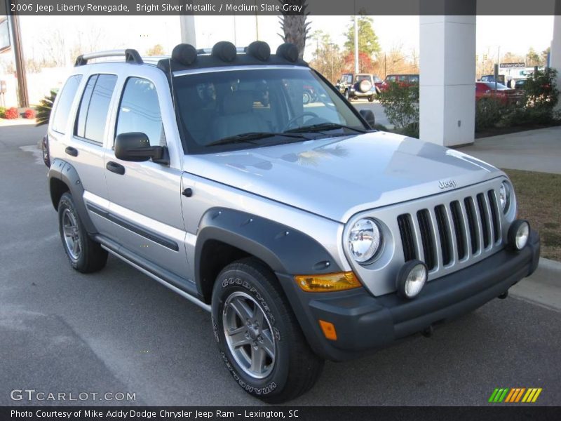 Bright Silver Metallic / Medium Slate Gray 2006 Jeep Liberty Renegade