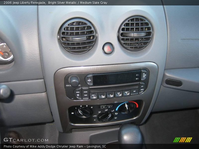 Bright Silver Metallic / Medium Slate Gray 2006 Jeep Liberty Renegade